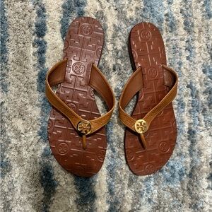 Tory Burch Women’s Classic Flip Flop Sandal Size 7 Brown NWOT